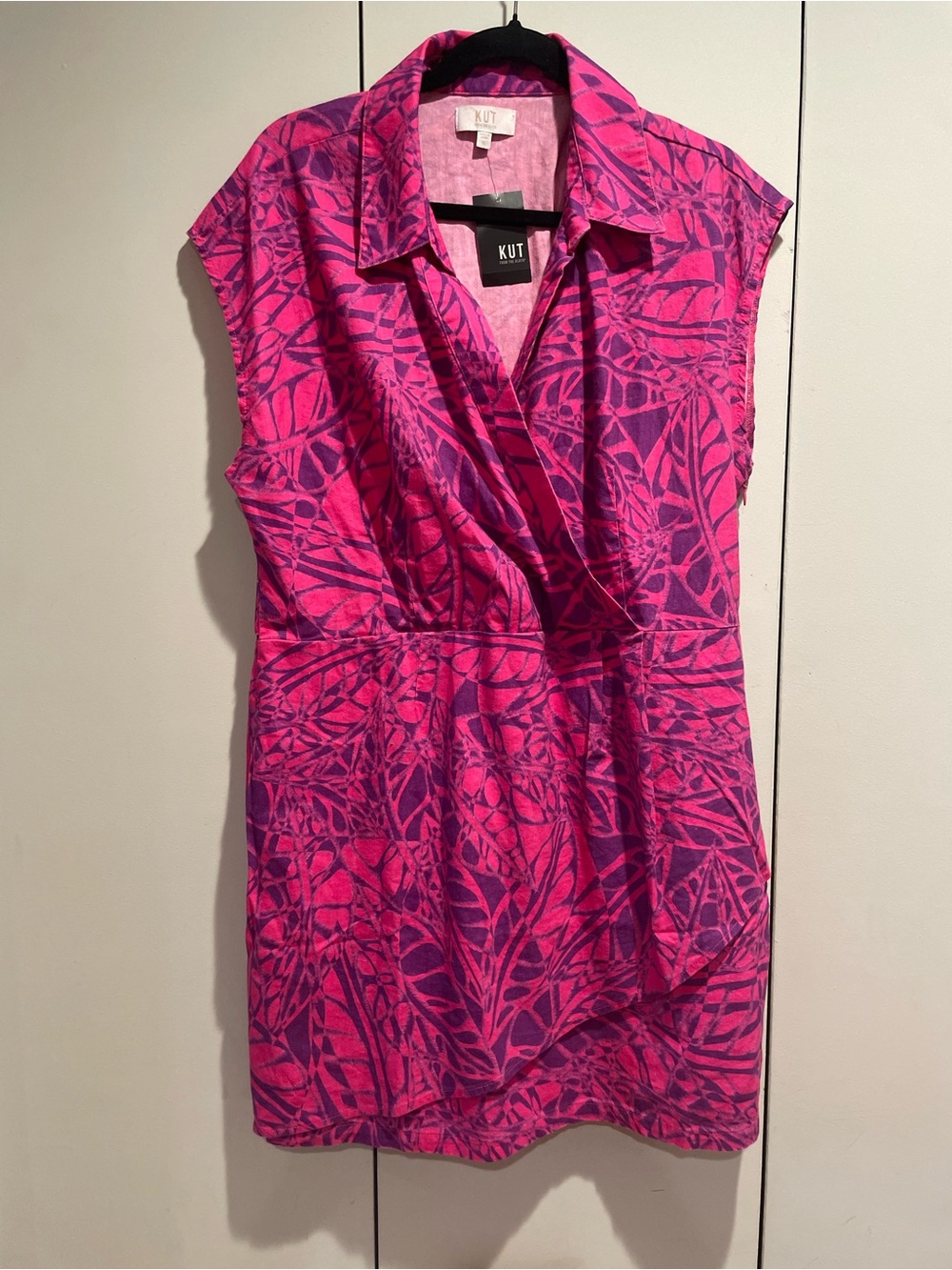 Kut from the Kloth Pink/Purple Floral Print Sleeveless Mini Wrap Dress Linen